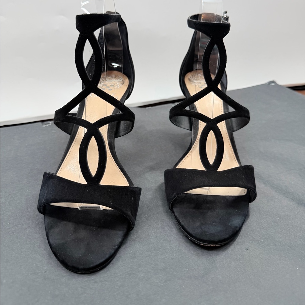 EUC Vince Camuto Payto Heels - Picture 6 of 12